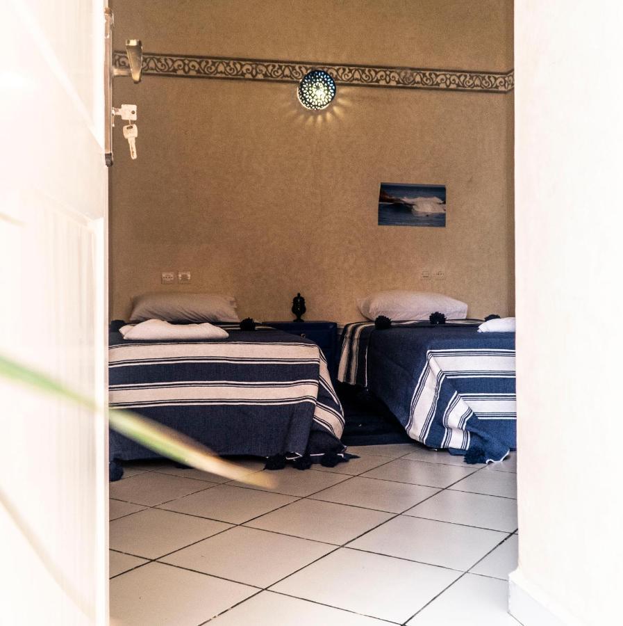 Inna Guest House Мирлефт Екстериор снимка