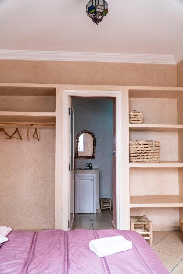 Inna Guest House Мирлефт Екстериор снимка